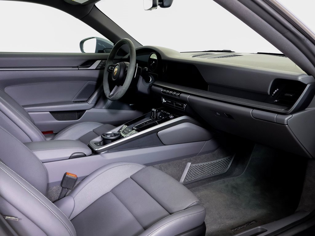 Certified 2024 Porsche 911 Carrera image 7