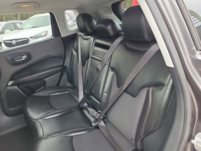 Used 2019 Jeep Compass Latitude image 12