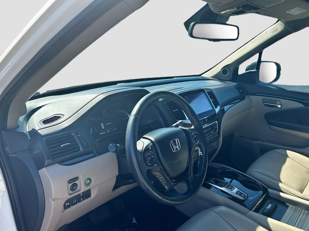 Used 2016 Honda Pilot Elite image 9
