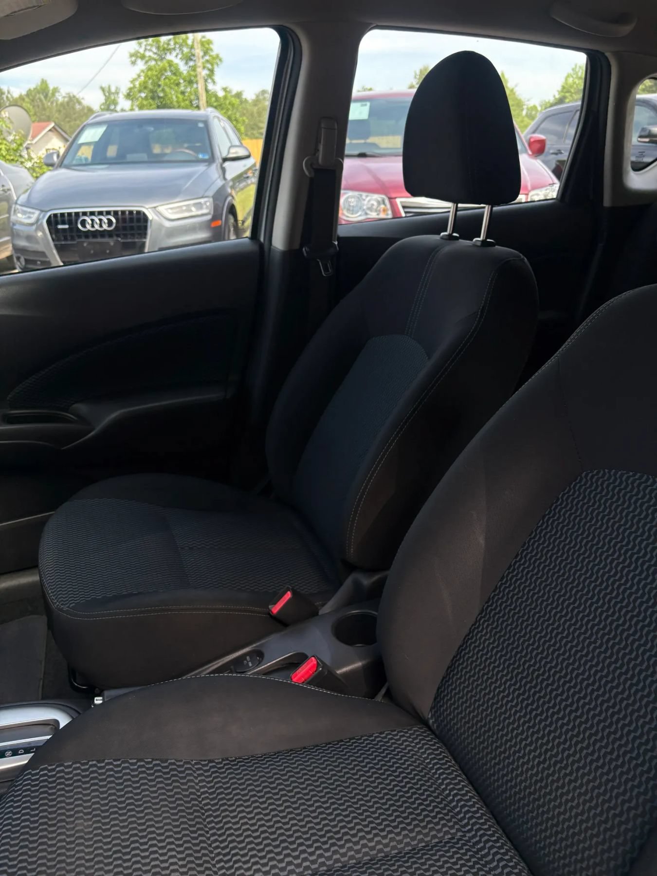 Used 2014 Nissan Versa Note SV FWD image 8