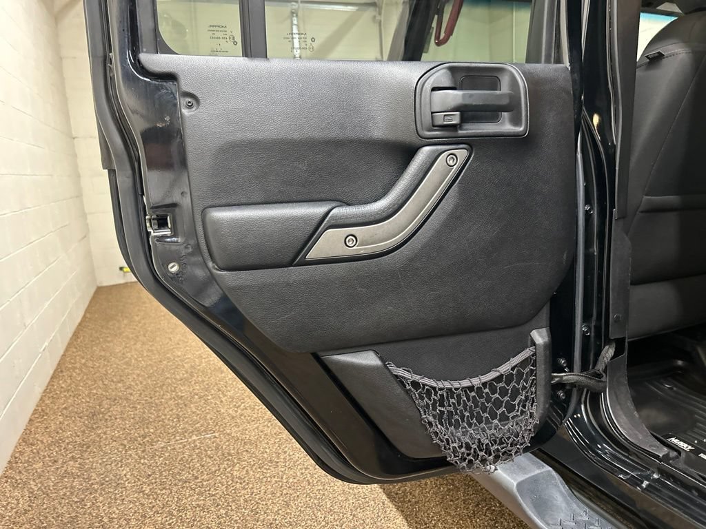 Used 2015 Jeep Wrangler Unlimited Sport w/ Quick Order Package 24S AWD/4WD image 14