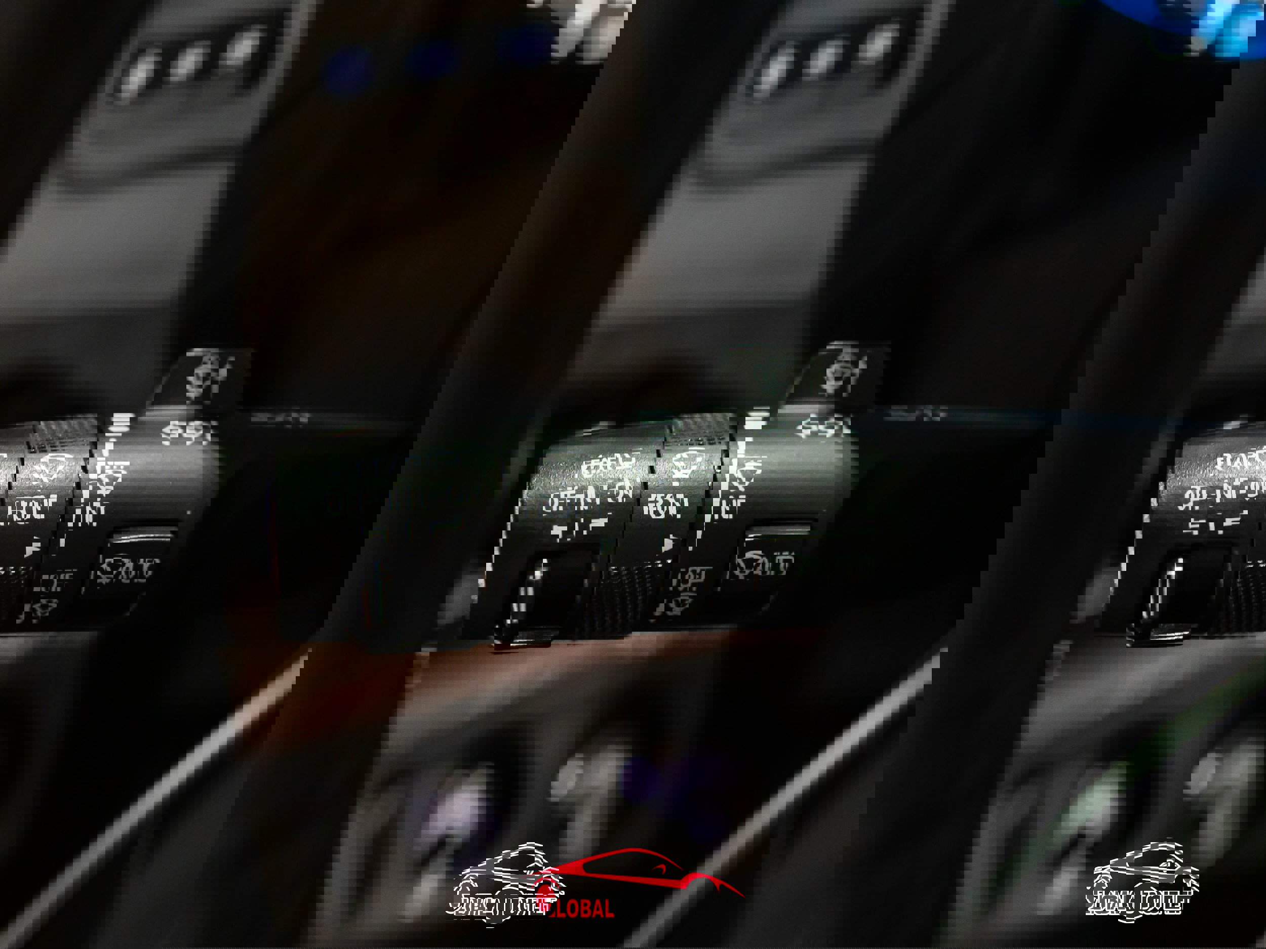 Used 2020 Cadillac Escalade ESV Luxury image 29