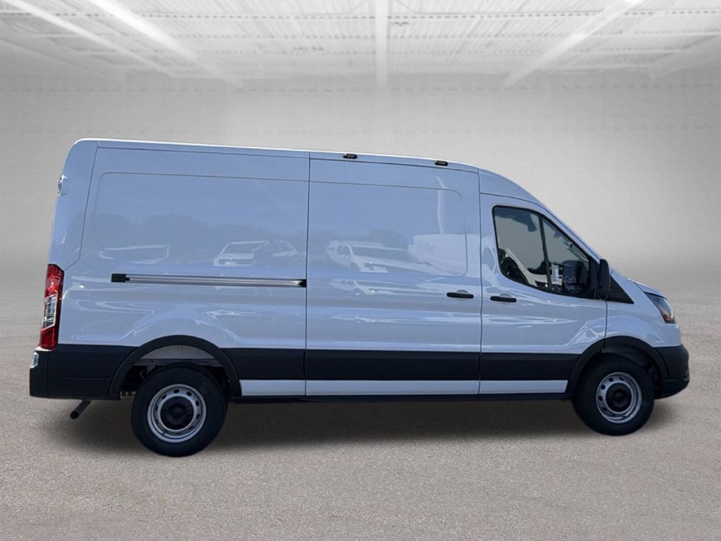 New 2027 Ford Transit 250 148 Medium Roof w/ Load Area Protection Package RWD image 10