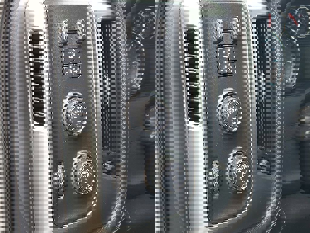 Used 2017 Chevrolet Silverado 1500 LTZ Z71 w/ LTZ Plus Package image 22