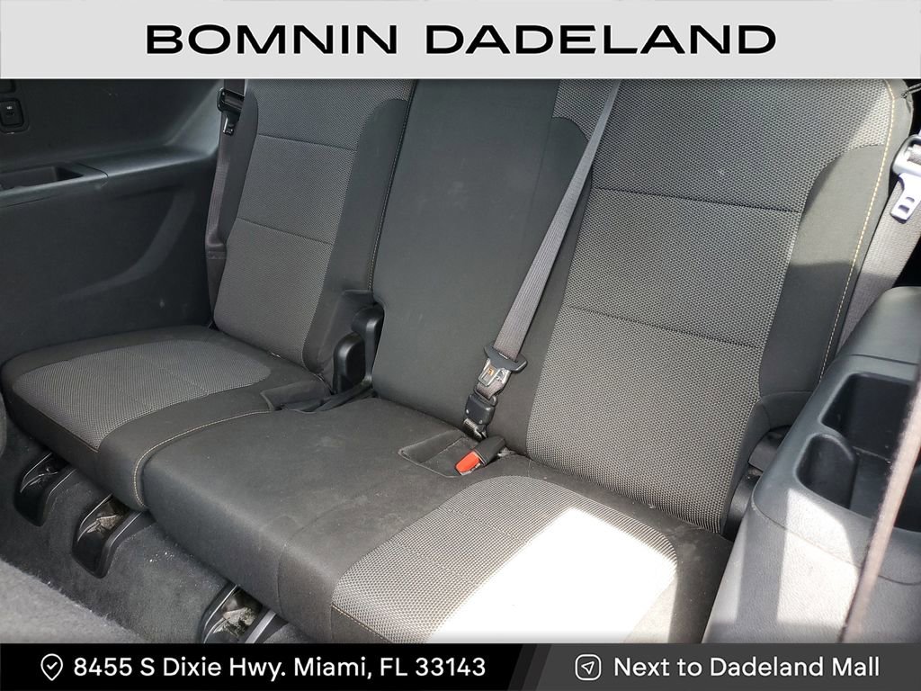 Used 2021 Chevrolet Traverse LT image 12