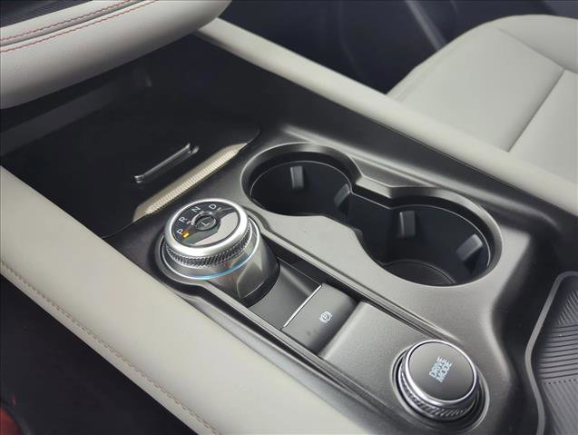 New 2025 Ford Explorer Active w/ Active Comfort Package image 18