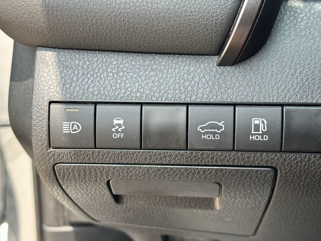 Used 2023 Toyota Camry SE FWD image 21