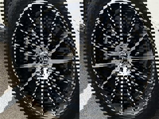 Used 2022 Mercedes-Benz GLE 450 4MATIC image 10