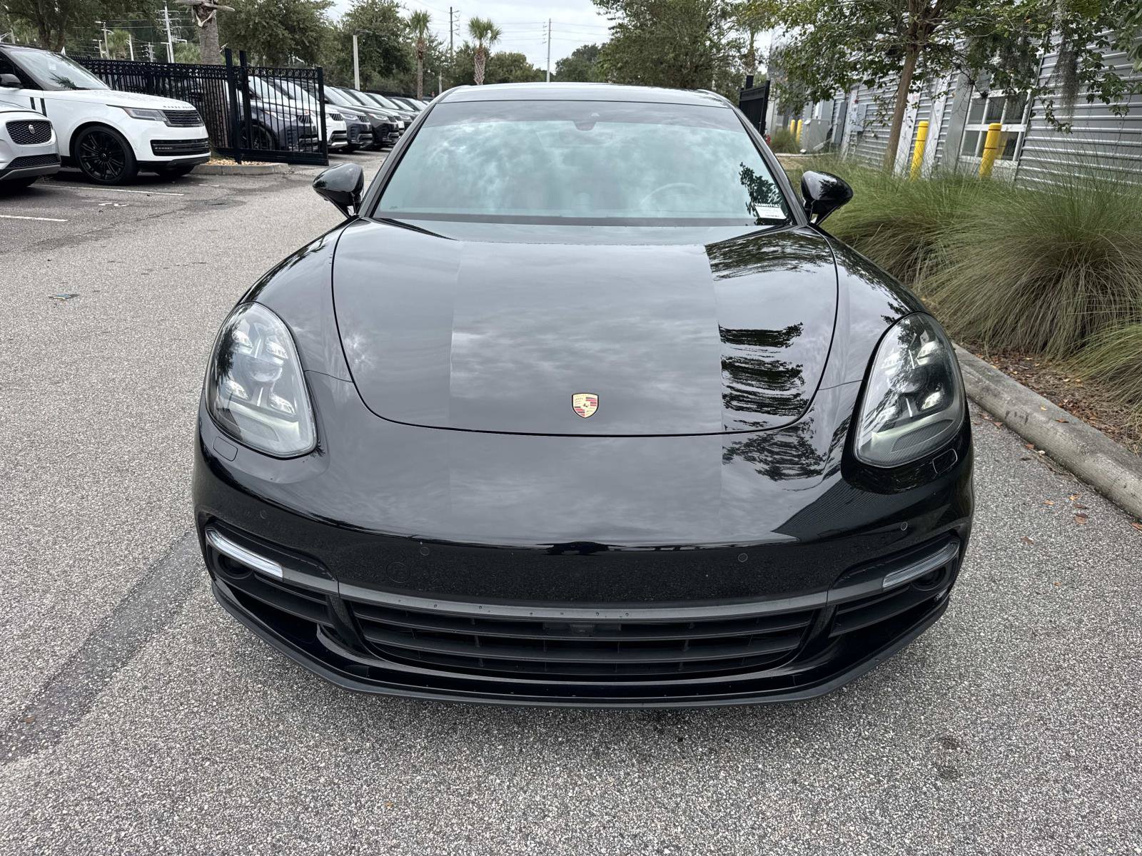 Used 2018 Porsche Panamera 4S AWD/4WD image 8