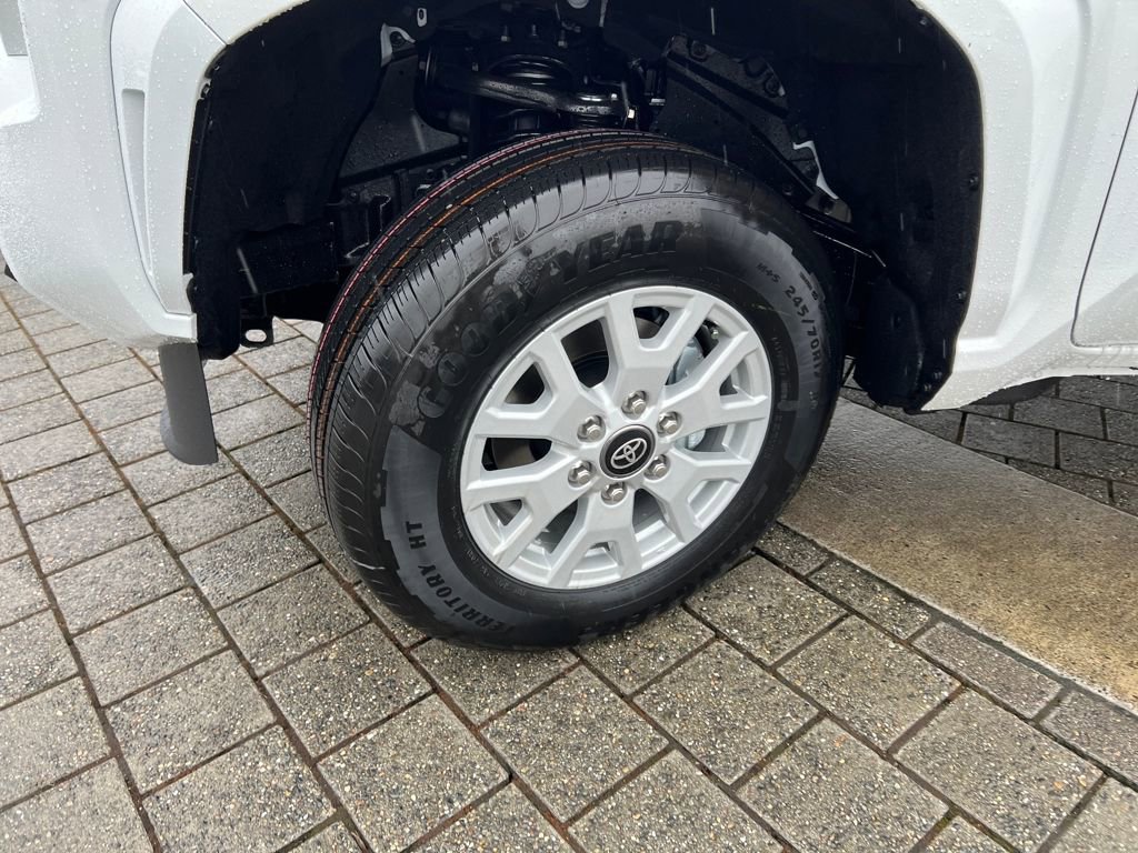 New 2026 Toyota Tacoma SR5 RWD image 10