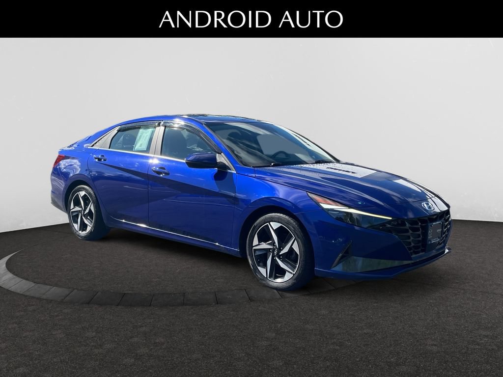 Used 2022 Hyundai Elantra Limited w/ Preferred Accessory Package FWD image 6