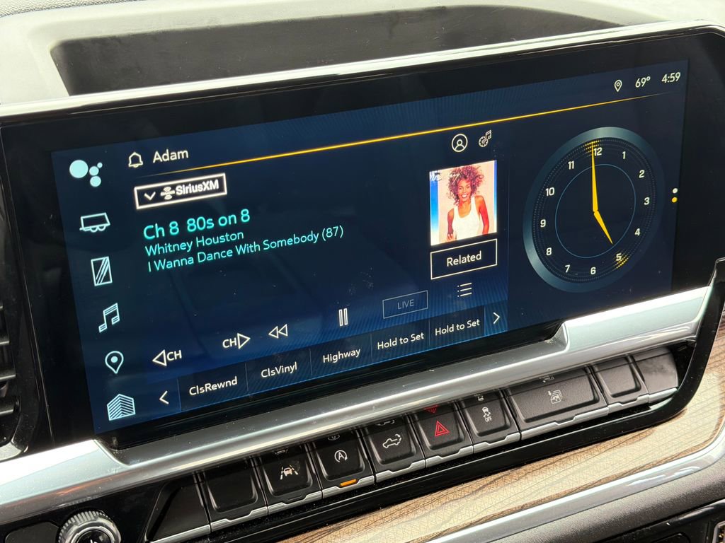 Used 2024 Chevrolet Silverado 1500 LT image 9