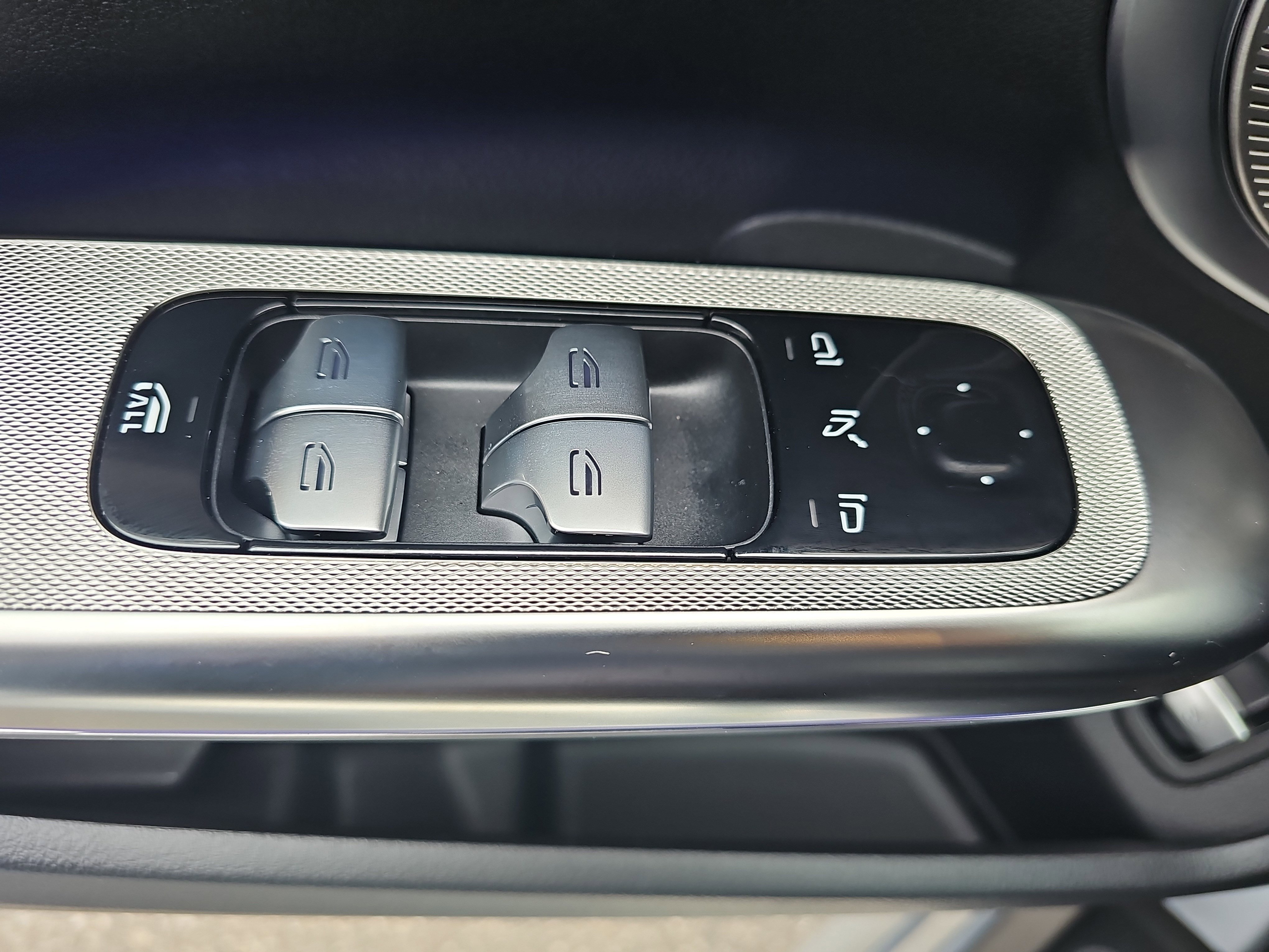 New 2026 Mercedes-Benz CLE 300 4MATIC Cabriolet image 30