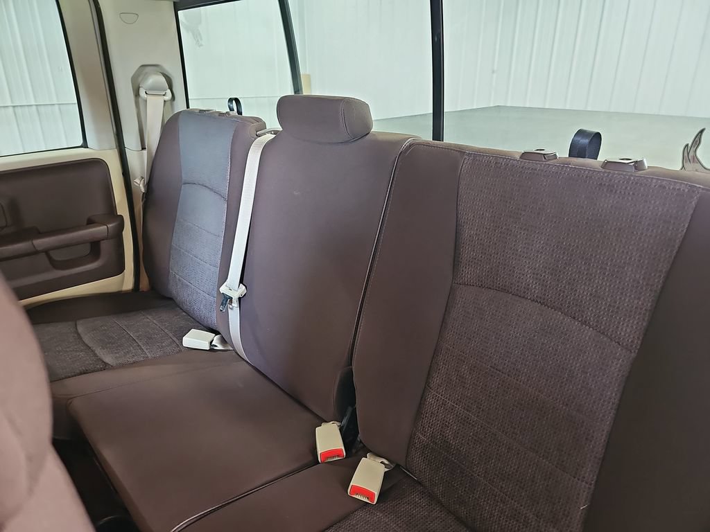 Used 2015 RAM 1500 Big Horn RWD image 13
