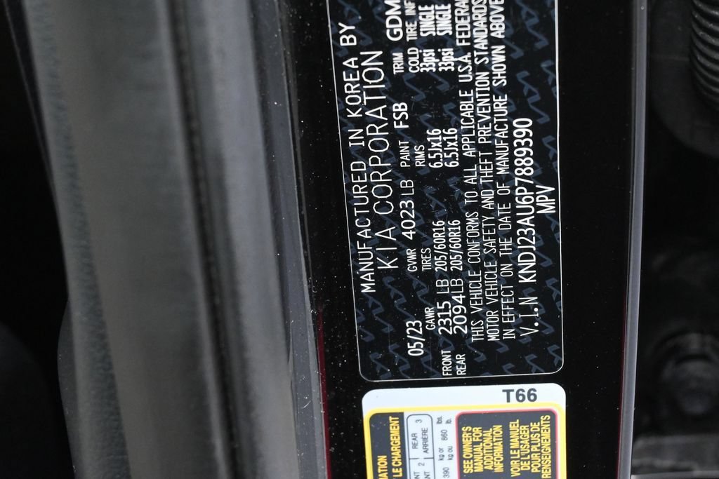 Used 2023 Kia Soul LX FWD image 16