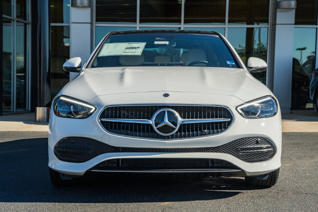 New 2027 Mercedes-Benz C 300 4MATIC Sedan image 2