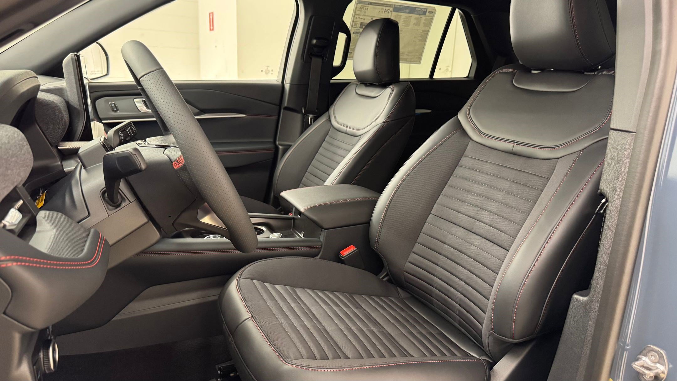 New 2026 Ford Explorer ST-Line w/ Premium Package image 5