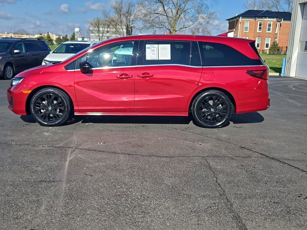 Certified 2025 Honda Odyssey Sport-L image 4