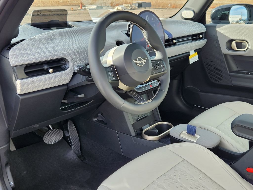 New 2026 MINI Cooper 2-Door Hardtop image 9