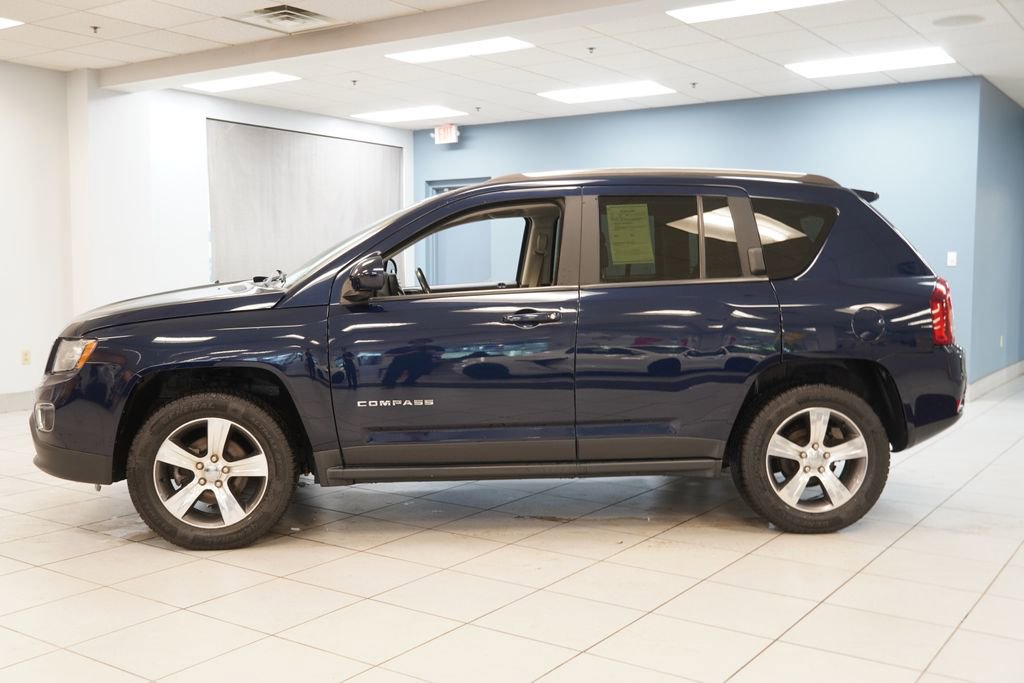 Used 2016 Jeep Compass High Altitude AWD/4WD image 2
