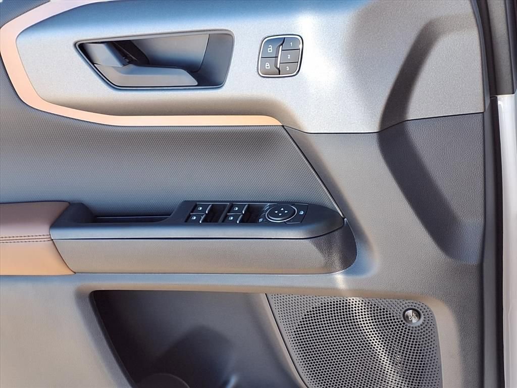 New 2025 Ford Bronco Sport Outer Banks w/ Outer Banks Tech Package+ image 17