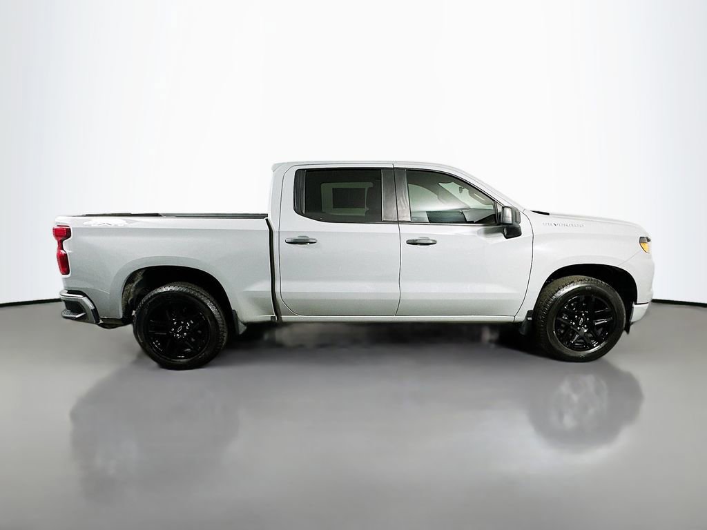 Used 2024 Chevrolet Silverado 1500 Custom image 7