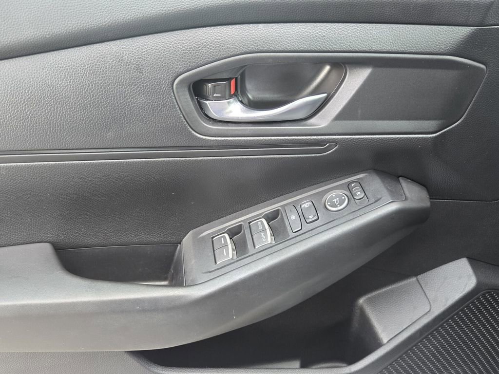 Certified 2023 Honda Accord LX image 26