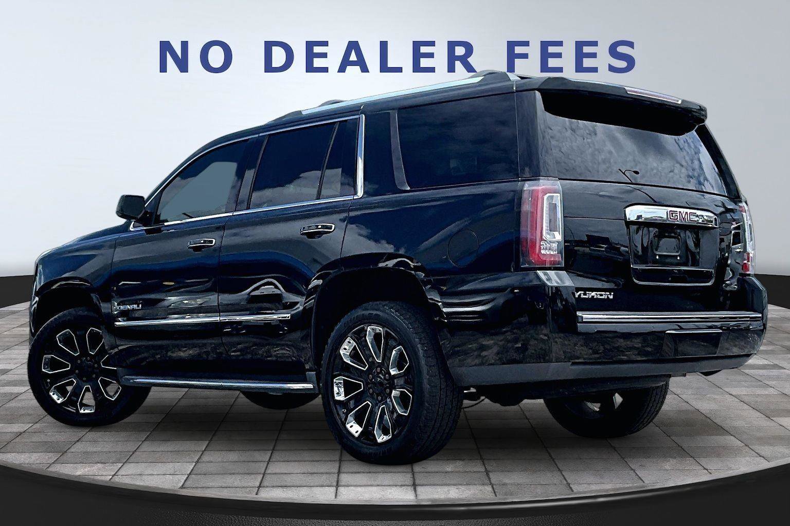 Used 2018 GMC Yukon Denali AWD/4WD image 4