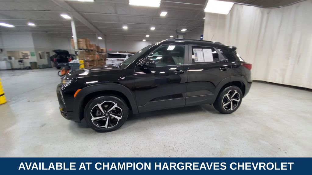 Certified 2022 Chevrolet TrailBlazer RS w/ Technology Package AWD/4WD image 6