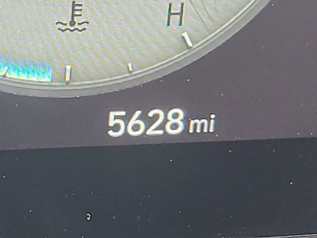 Certified 2023 Hyundai Elantra SEL w/ Convenience Package image 16