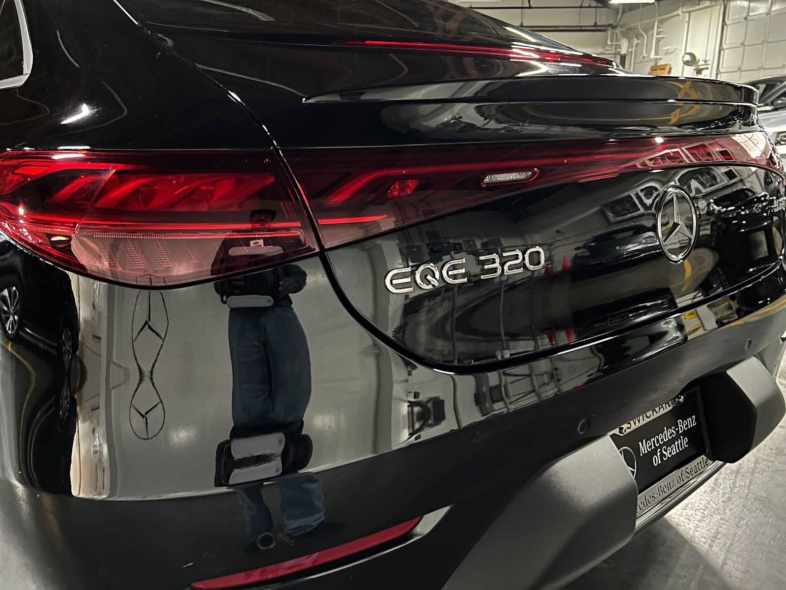 Certified 2026 Mercedes-Benz EQE 320 4MATIC Sedan image 14