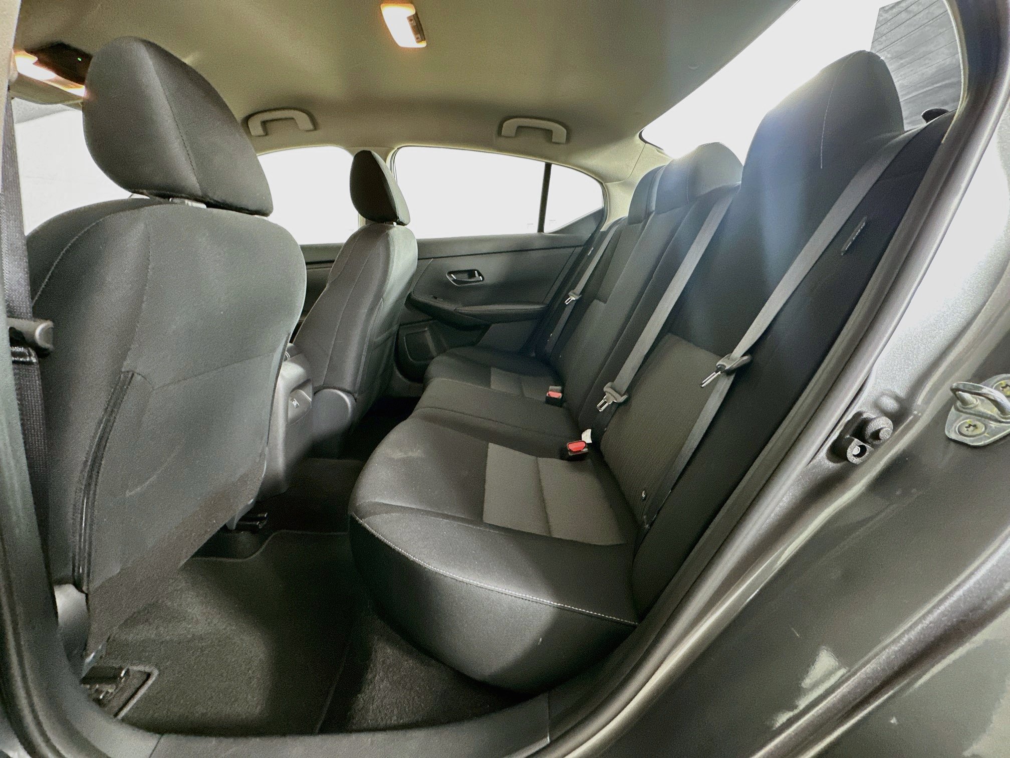 Used 2025 Nissan Sentra SV FWD image 26