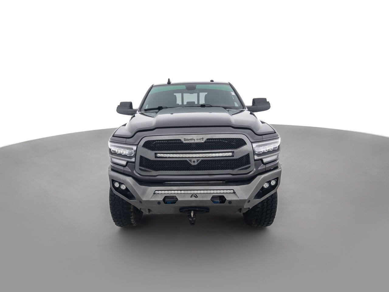 Used 2019 RAM 2500 Laramie w/ Night Edition AWD/4WD image 2