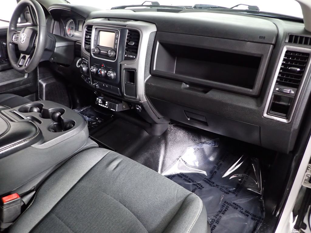 Used 2021 RAM 1500 Tradesman w/ Chrome Appearance Group image 43