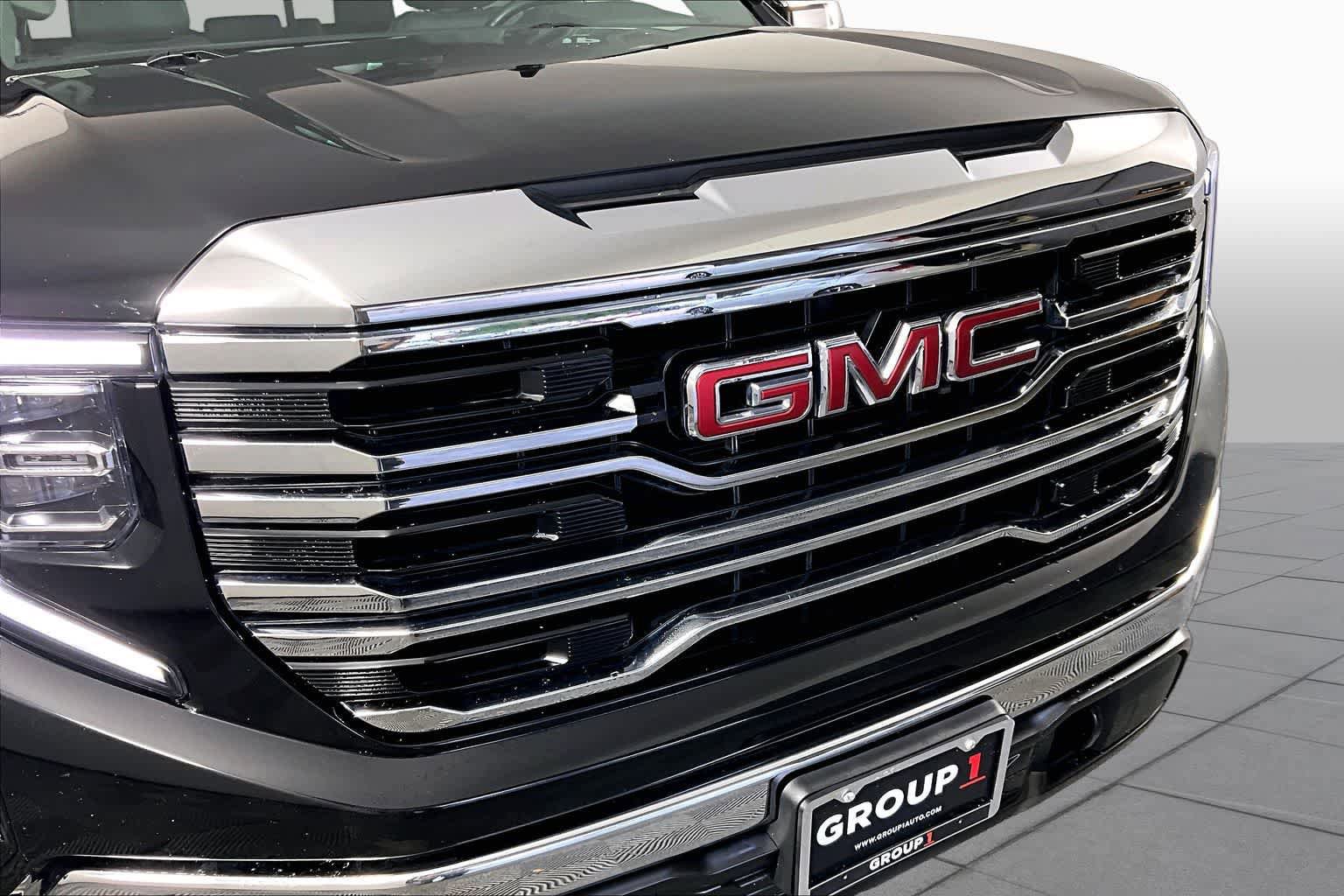 Certified 2023 GMC Sierra 1500 SLT RWD image 29