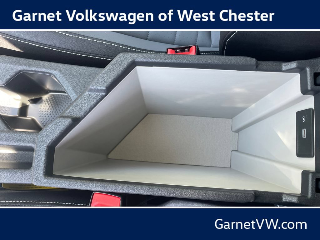 New 2026 Volkswagen Jetta SE FWD image 21