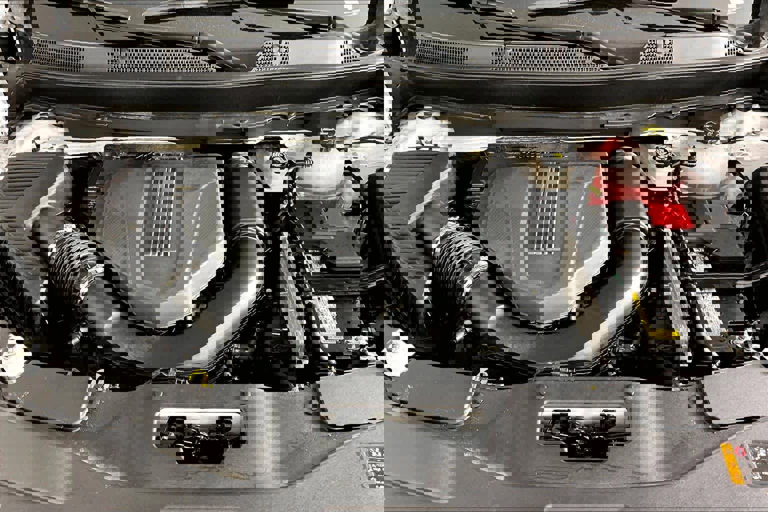 Certified 2025 GMC Acadia Denali w/ Super Cruise Package image 30