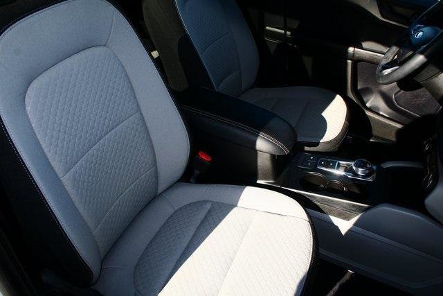 Used 2024 Ford Escape Active image 6