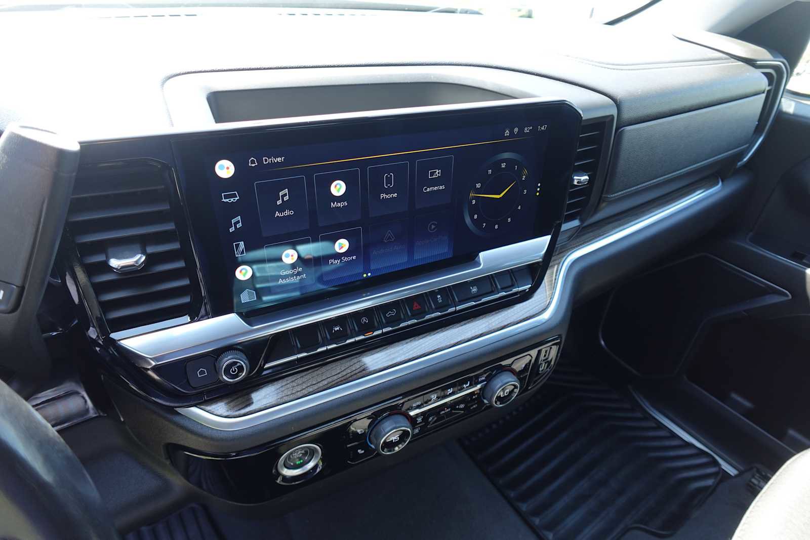 Used 2022 Chevrolet Silverado 1500 LT AWD/4WD image 20