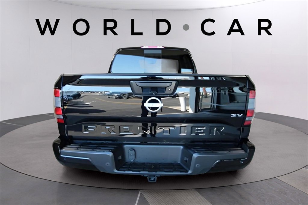 Used 2024 Nissan Frontier SV w/ SV Convenience Package image 8