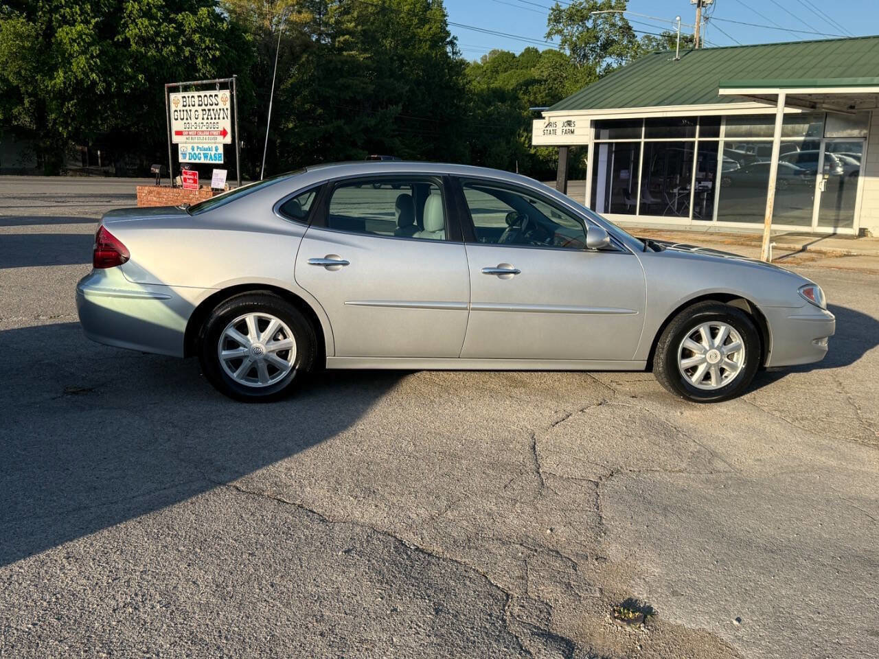 Used 2005 Buick LaCrosse CXL w/ Gold Convenience Package image 5