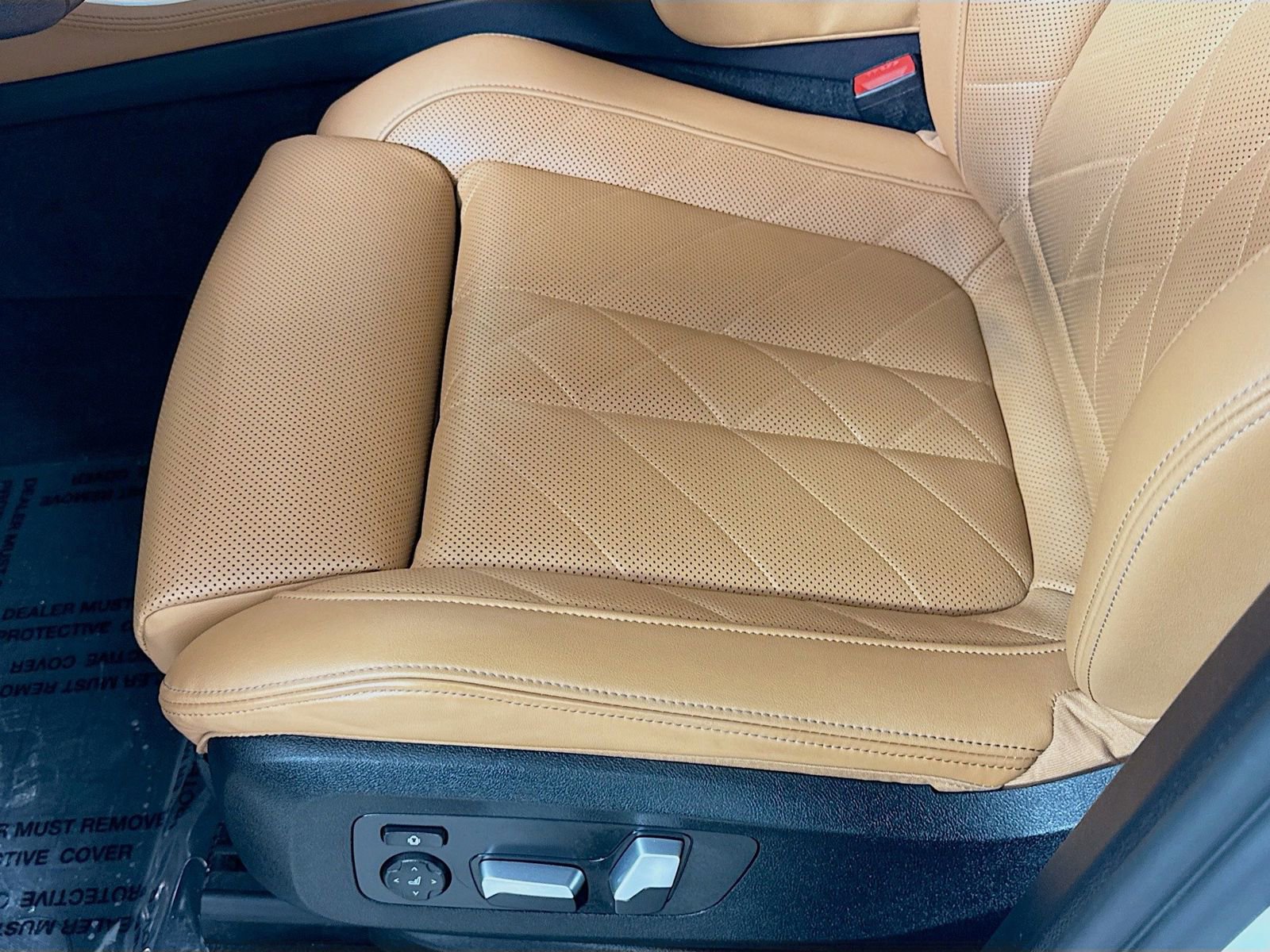 Used 2023 BMW X5 xDrive40i w/ Premium Package image 12