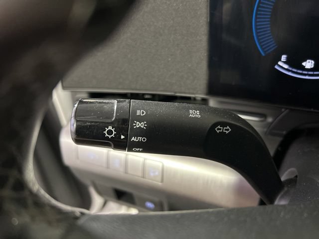 Used 2024 Hyundai Kona SEL AWD/4WD image 19