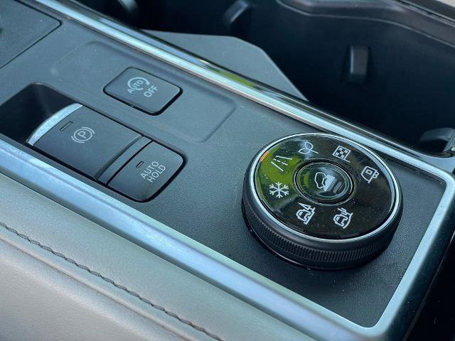 Certified 2022 Nissan Pathfinder SL w/ SL Premium Package image 28