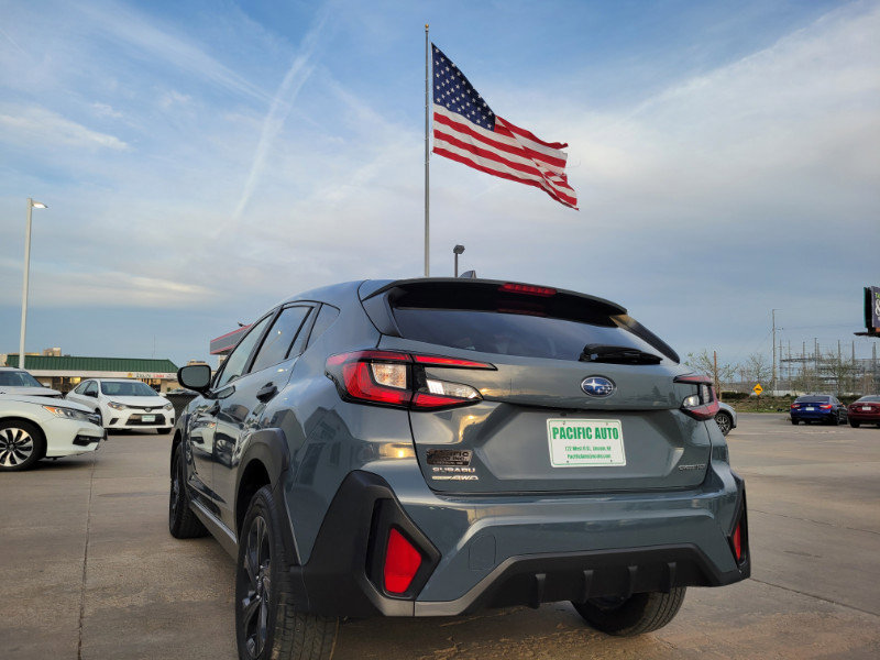 Used 2025 Subaru Crosstrek 2.0i image 7