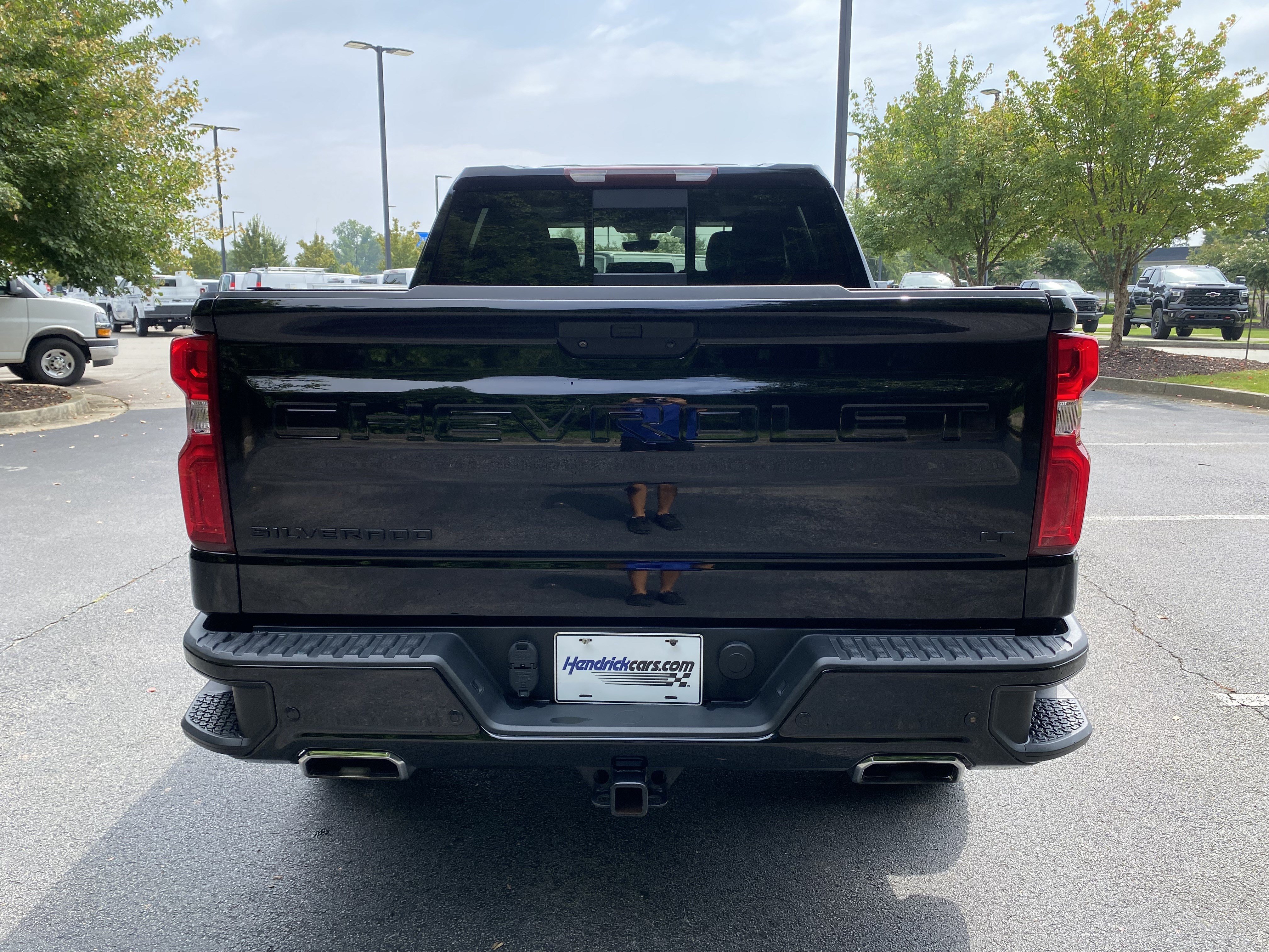 Used 2021 Chevrolet Silverado 1500 LT Trail Boss w/ Convenience Package II AWD/4WD image 8