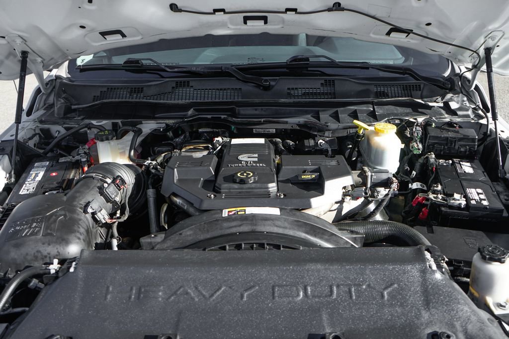 Used 2018 RAM 5500 Tradesman w/ Power & Remote Entry Group image 12