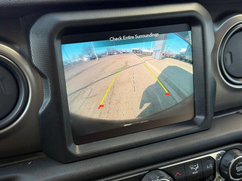 Used 2019 Jeep Wrangler Unlimited Sport S image 24