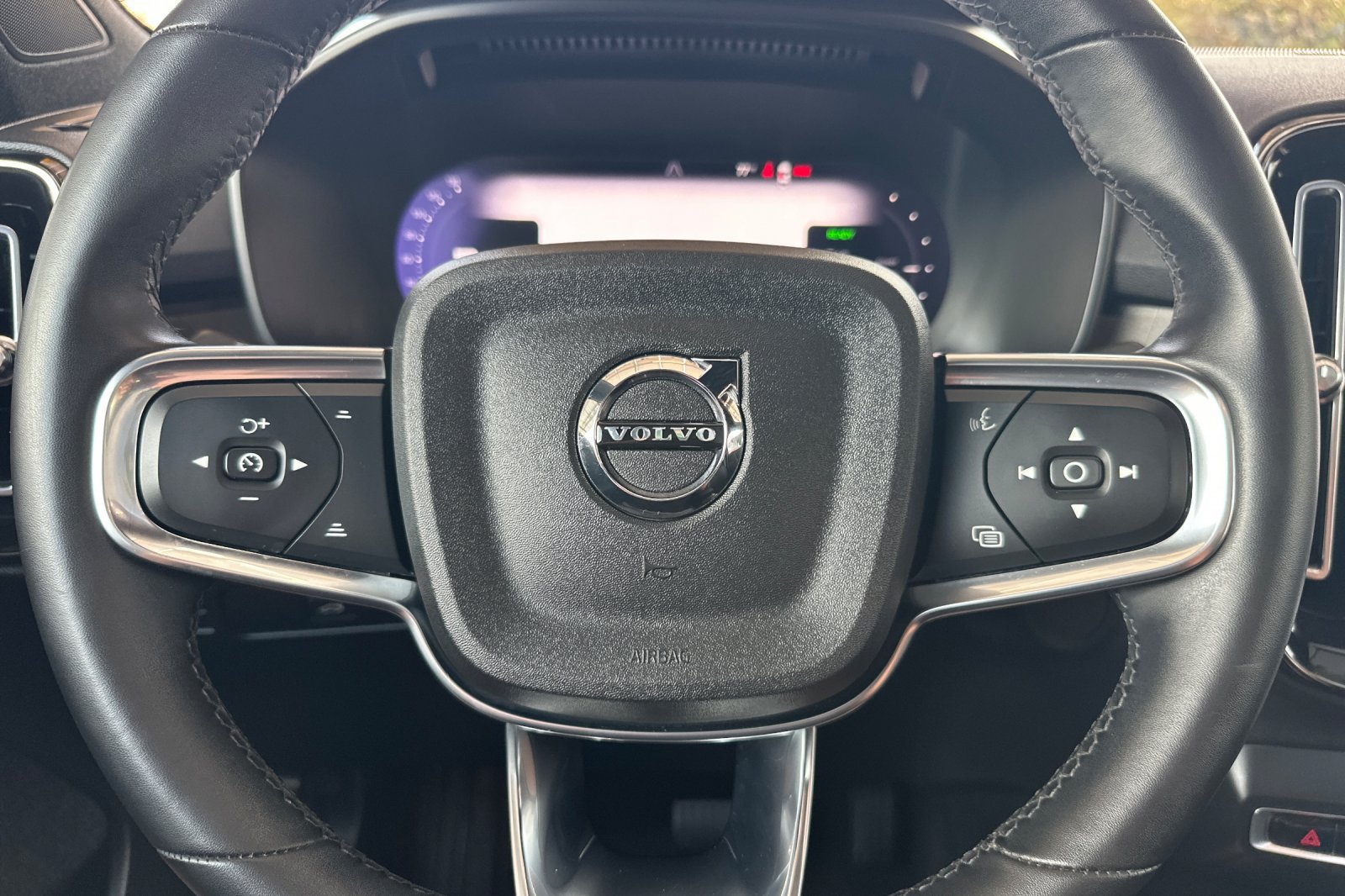 Certified 2023 Volvo C40 P8 Recharge Ultimate w/ Protection Package Premier AWD/4WD image 27