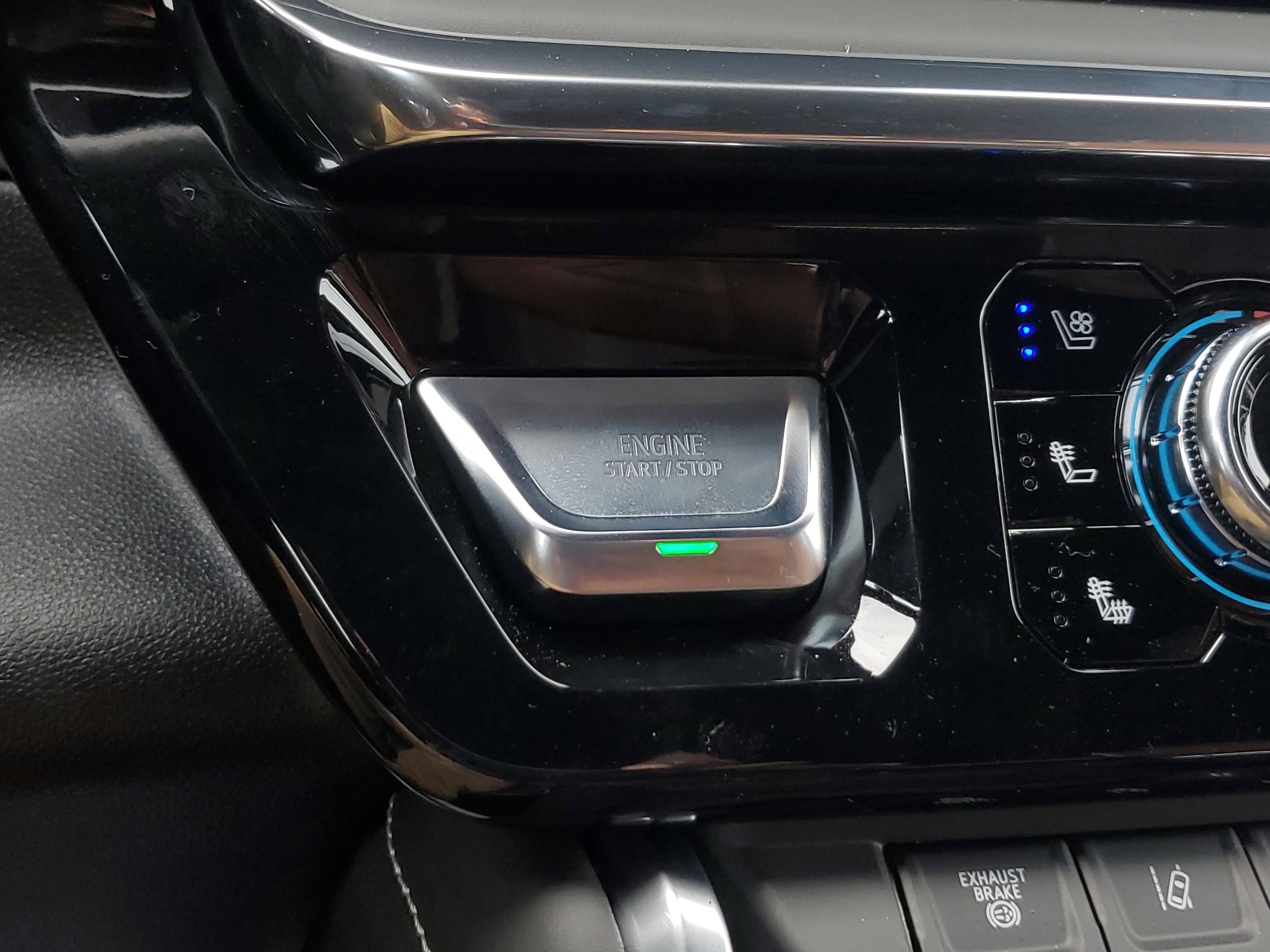 New 2025 GMC Sierra 2500 Denali Ultimate image 32